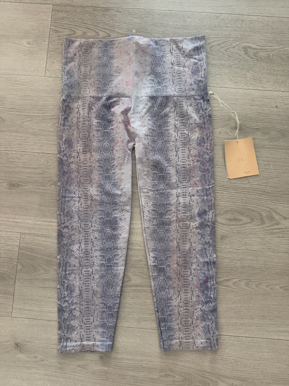 M.Rena High-Waisted Cropped Seamless Tummy Control Leggings
